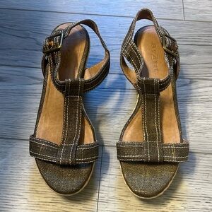 SuzZato Brown-Wedge Heel-Woven Piping-Size 38